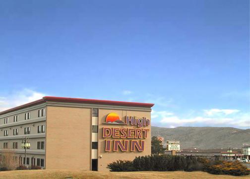 High Desert Inn Елко Екстериор снимка